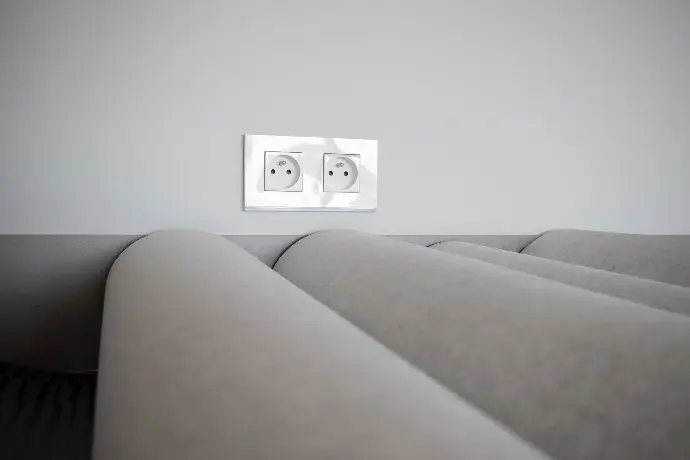 installation de prise électrique dans une résidence