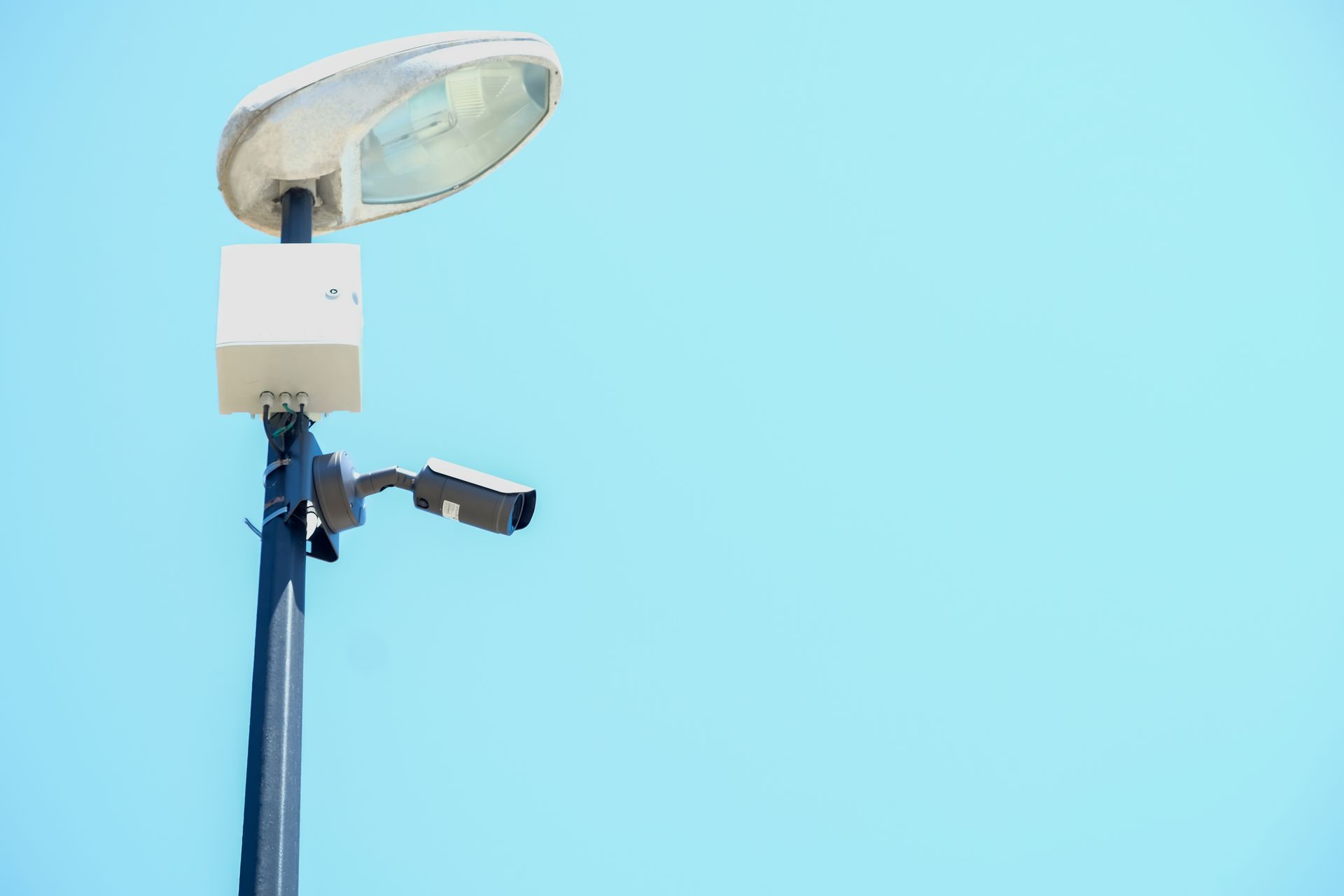 photo d'une caméra de vidéosurveillance Hanwha de la gamme Q